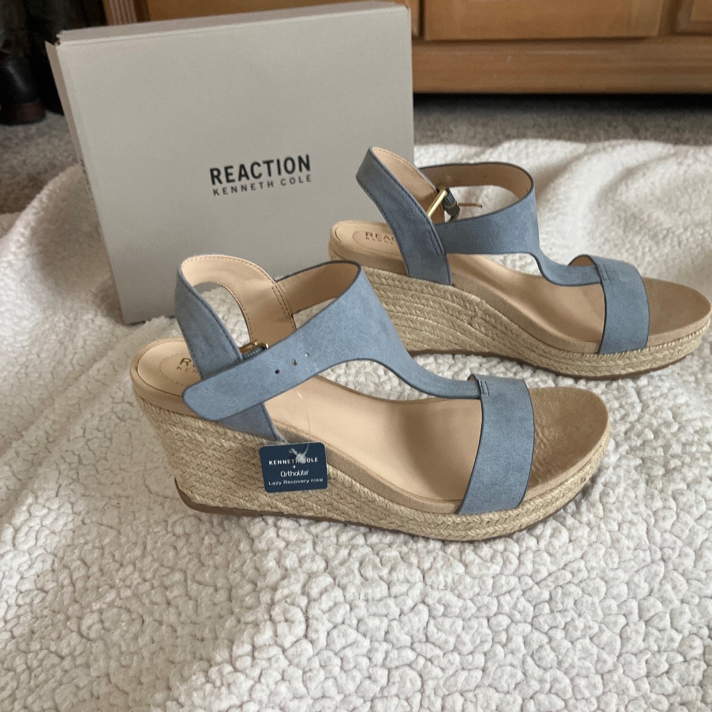 Brand New Kenneth Cole  Wedge Sandals